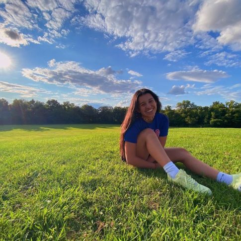 Instagram: @miasalazarrrr